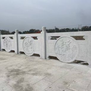 衡阳芝麻白河道栏杆 石材栏杆