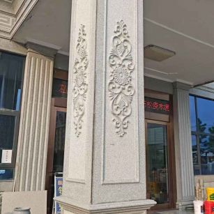 衡阳芝麻白别墅雕刻柱子  黄金麻