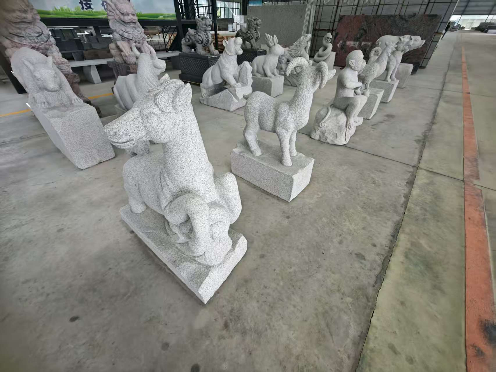 衡阳芝麻白雕刻 十二生肖 异形雕刻