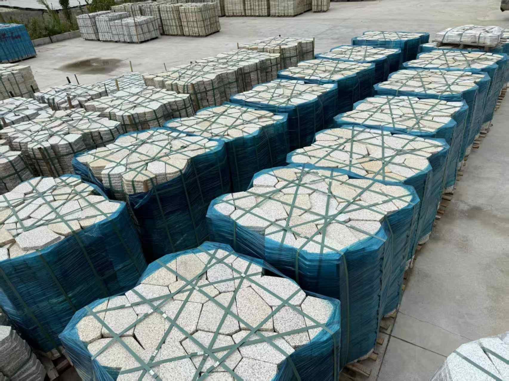 衡阳黄金麻冰裂纹 碎拼