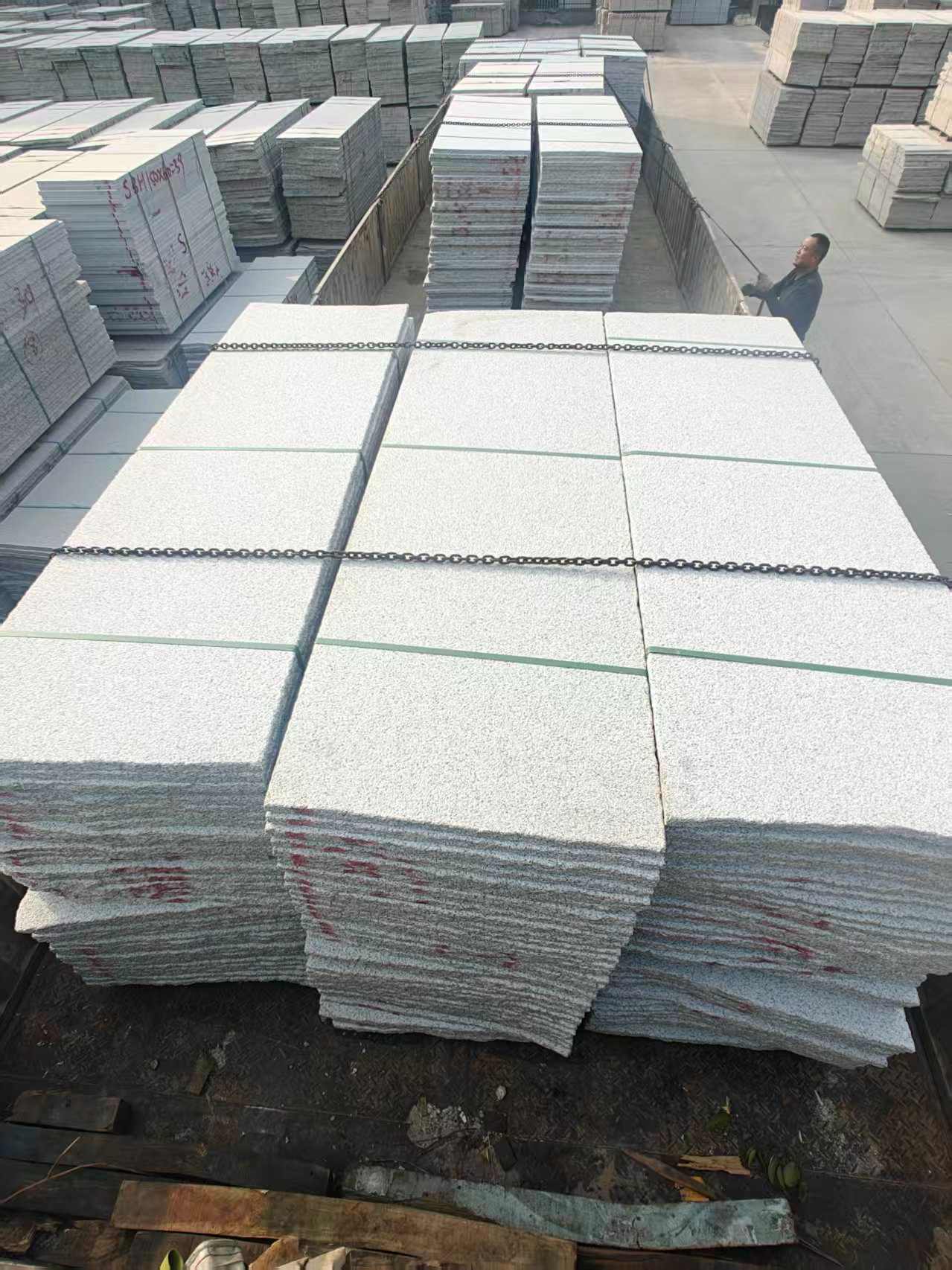 衡阳芝麻白毛板，石材毛板